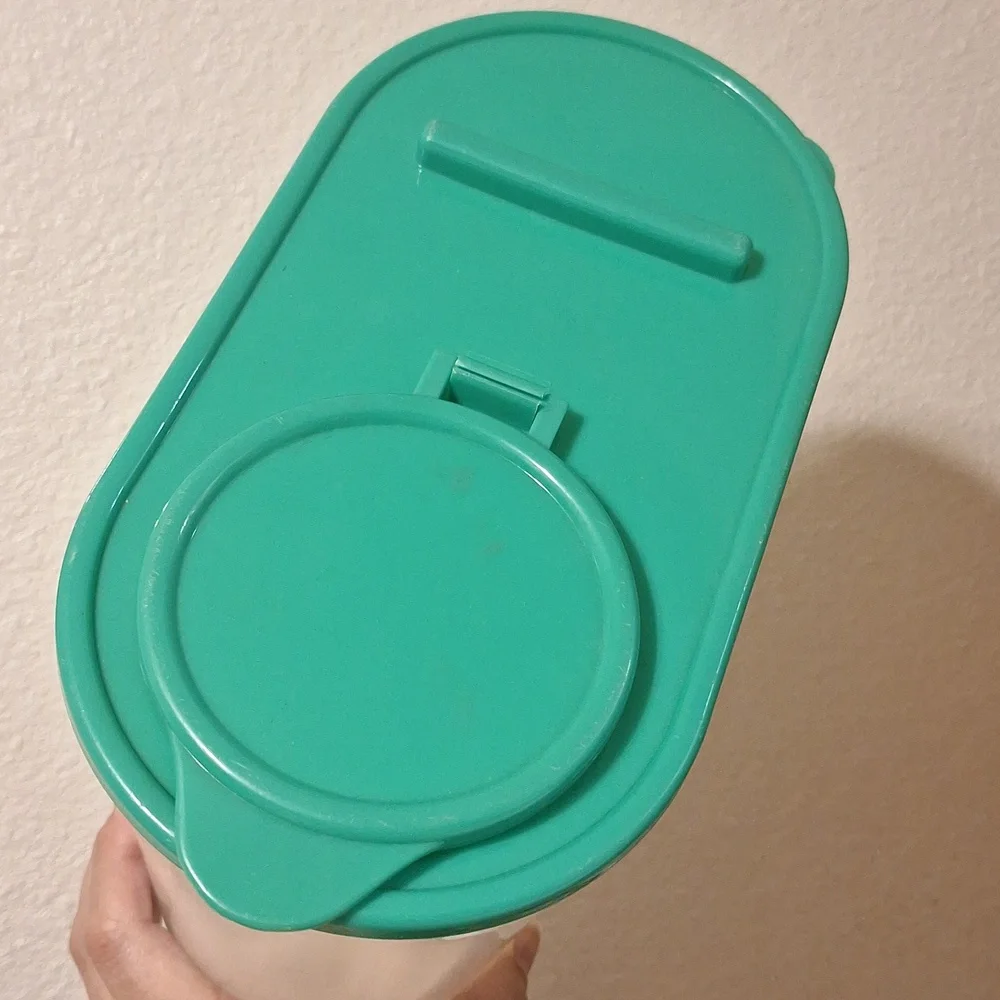 Kellogg’s Vintage Cereal Storage Container Retro Kitchen Plastic Dispenser